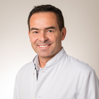 Dr Patrick Vienne
